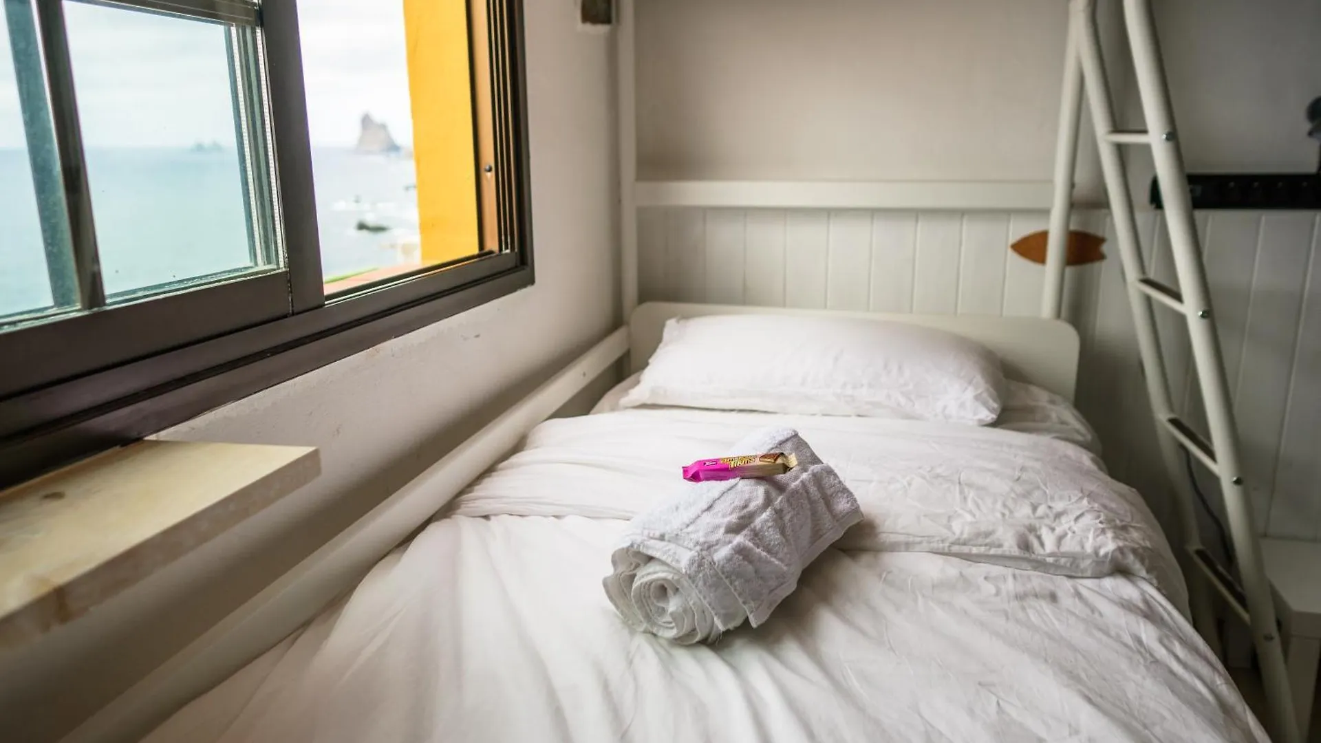 Casanaga Hotell Almaciga Pensionat